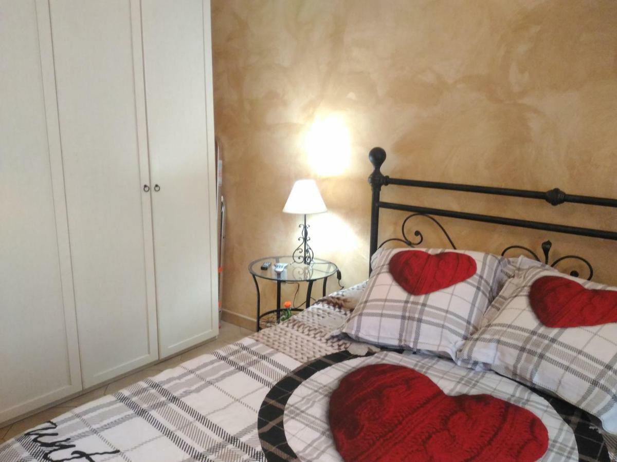 Ferienwohnung A Casa Di Gloria Acqui Terme Exterior foto